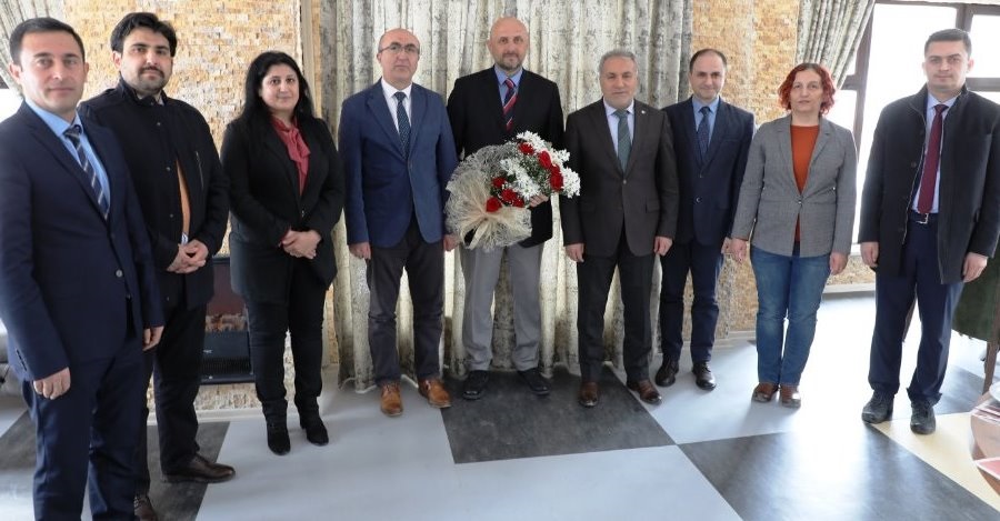 YOZGAT BOZOK ÜNİVERSİTESİ VETERİNER FAKÜLTESİ DEKANLIĞI DEVİR TESLİM TÖRENİ